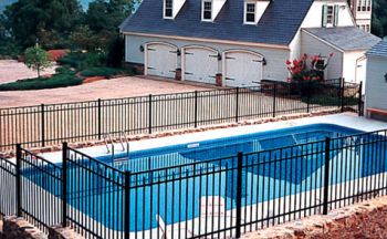 Doria Aero Aluminum Fence