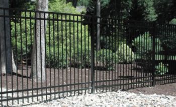 Elba Commercial Aluminum Fence